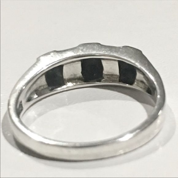 JUDITH JACK Onyx Sterling Silver Ring - Picture 4 of 8